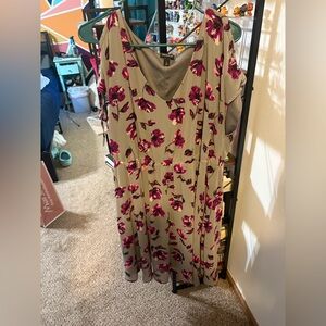 Torrid Grey Dress with Fuchsia/Purple Floral Print